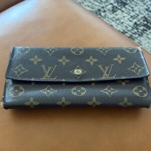 Louis Vuitton Monogram Wallet